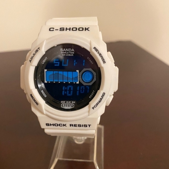 New White Digital C shook Fashion watch - Picture 2 of 6